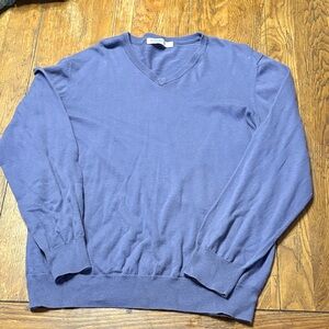 Old Navy Men's Blue V-Neck Sweater
